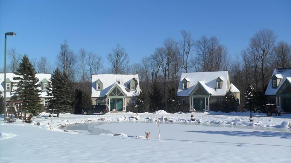 Spruce Hill Inn & Cottages Mansfield Luaran gambar