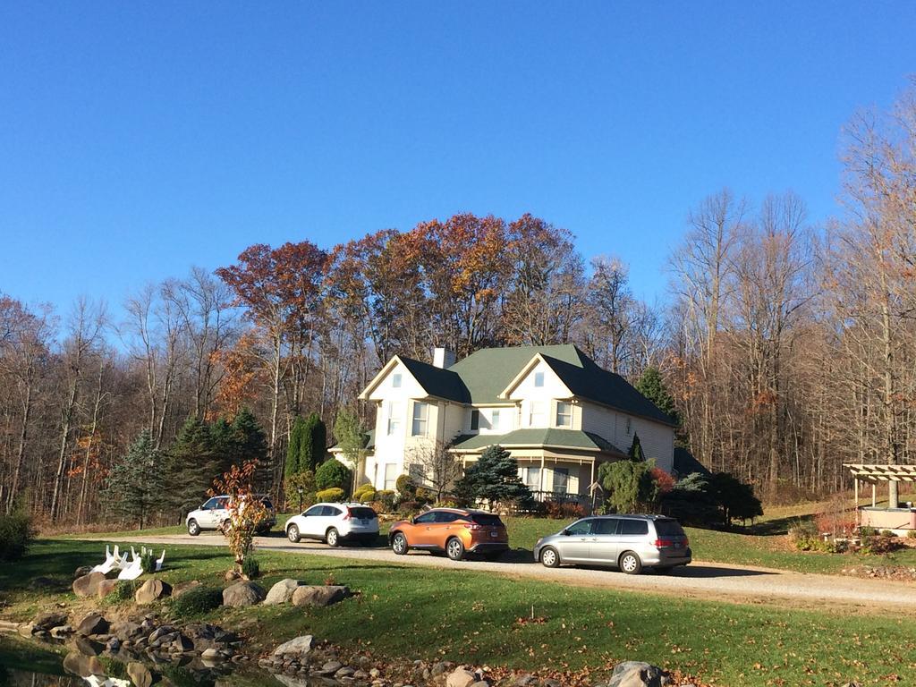 Spruce Hill Inn & Cottages Mansfield Luaran gambar