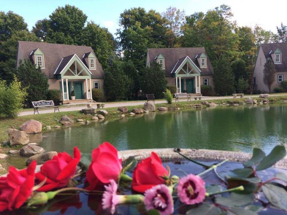 Spruce Hill Inn & Cottages Mansfield Luaran gambar