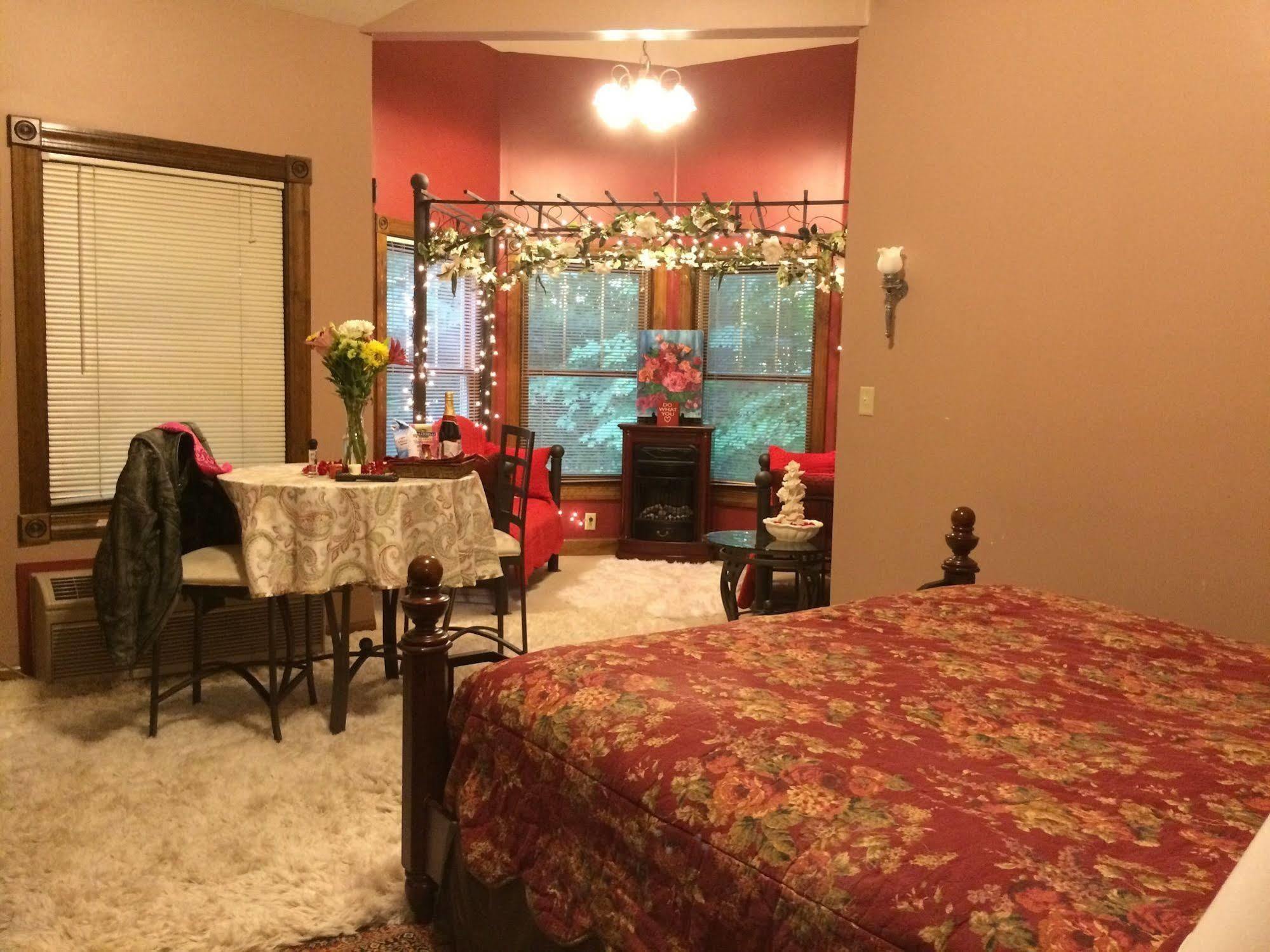 Spruce Hill Inn & Cottages Mansfield Luaran gambar
